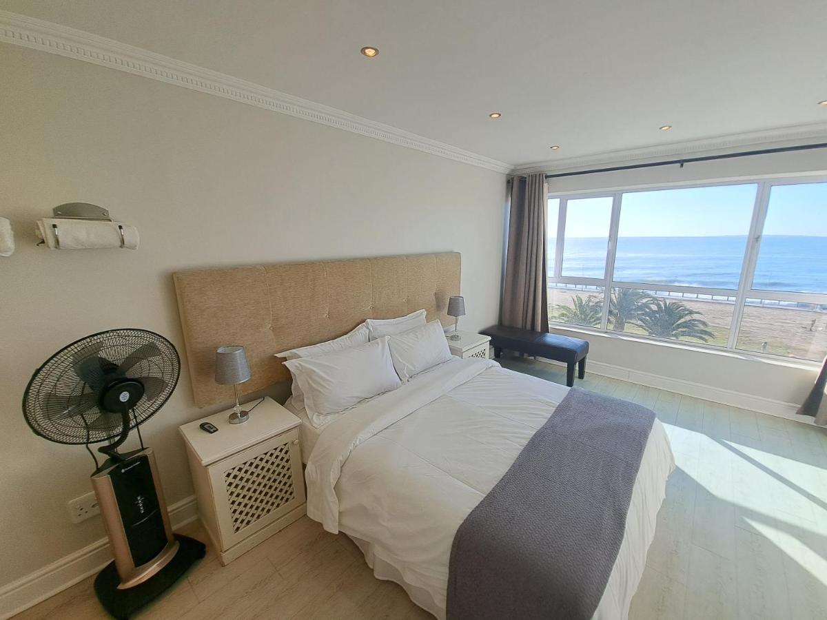 3 Bedroom Sea Facing Family Apartment Cape Town Moullie Point Bagian luar foto