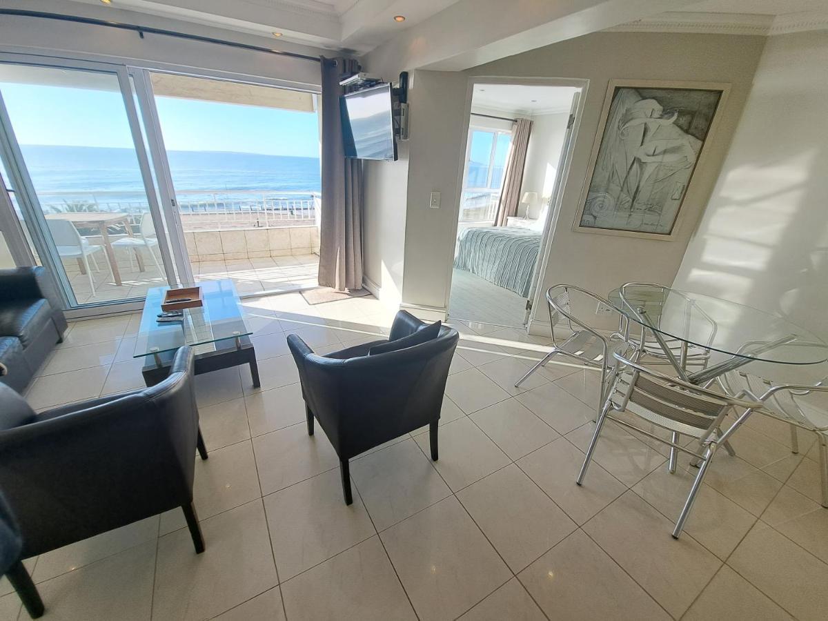 3 Bedroom Sea Facing Family Apartment Cape Town Moullie Point Bagian luar foto