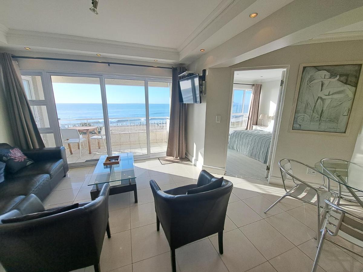 3 Bedroom Sea Facing Family Apartment Cape Town Moullie Point Bagian luar foto